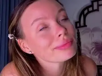 Softly_tiger  live sex cam