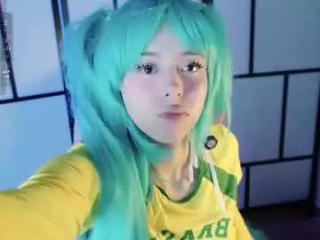 Ta_miau  live sex cam