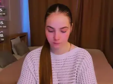 _cuddle_bug_  live sex cam