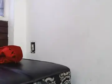 Airia_bloom  live sex cam