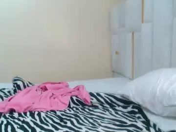 Busty_mellons69  live sex cam