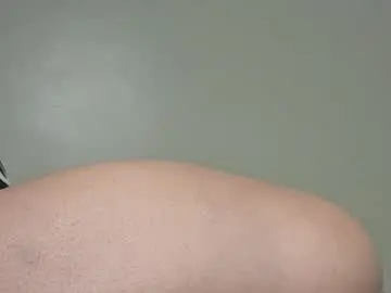 Busty_mellons69  live sex cam