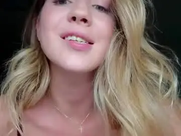 Emmi_rosee  live sex cam