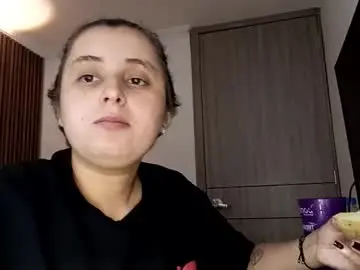 Feelina_firesoul  live sex cam