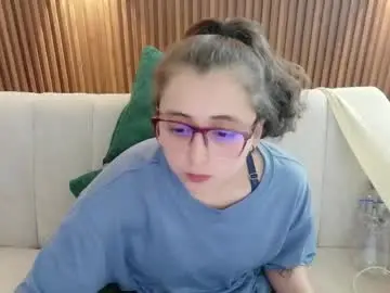 Feelina_firesoul  live sex cam