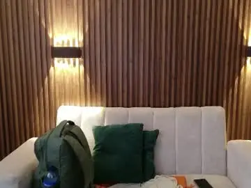Feelina_firesoul  live sex cam