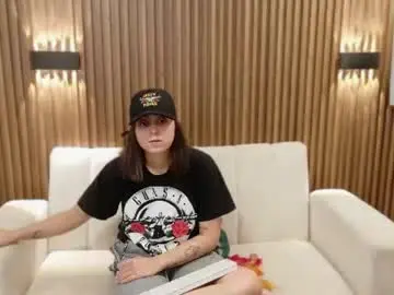 Feelina_firesoul  live sex cam