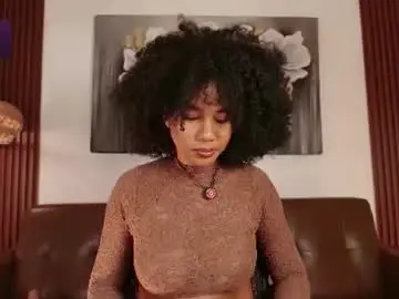 Hilaryebony_  live sex cam