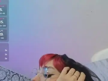 Issa_tay1  live sex cam