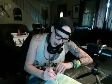 Juneafterhours  live sex cam