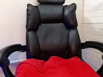 Michelfitnnes  live sex cam
