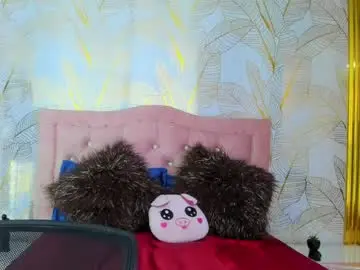 Nala_omg2026  live sex cam