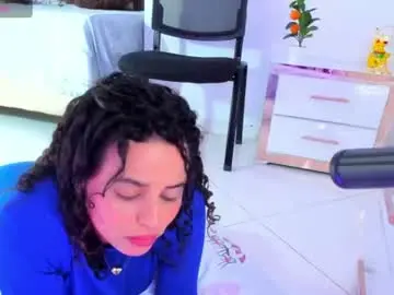 Nala_omg2026  live sex cam