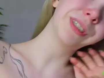 Nana_mori  live sex cam