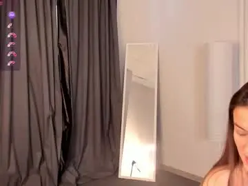 Nicky_r0se  live sex cam