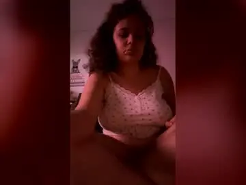Phoebejudd  live sex cam