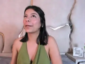 Salmaportman_  live sex cam
