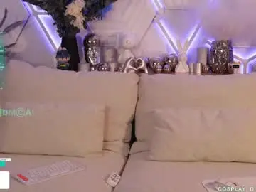 Taanni_bc  live sex cam