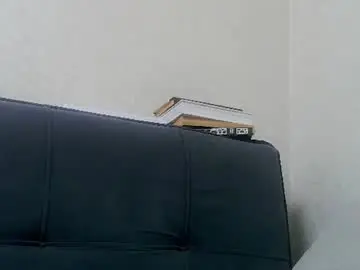 Tungsahurr  live sex cam