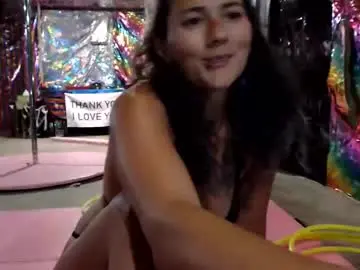 Violethooper  live sex cam