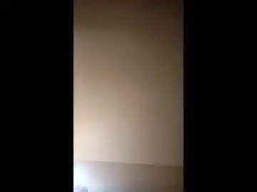Yungslut011  live sex cam