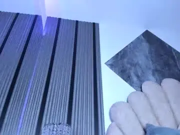 1naughty_milf  live sex cam