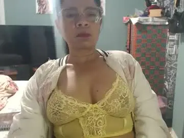 _biancamature  live sex cam