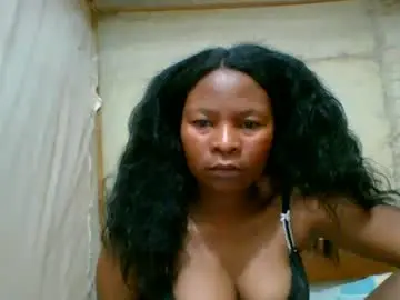 Aichadominix  live sex cam