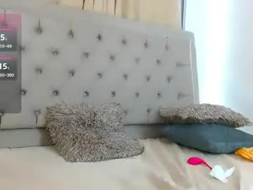 Crystal__rosee  live sex cam