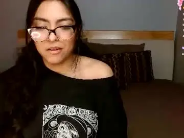 Dontbemina  live sex cam