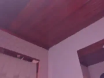Emmily_savage  live sex cam