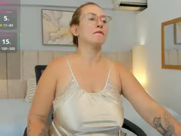 Heidishayk  live sex cam