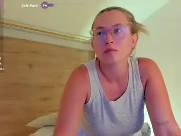 Heidishayk  live sex cam