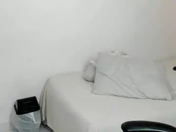 Julieth_brown_  live sex cam