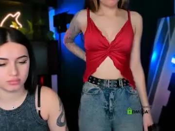 Lily_morty  live sex cam