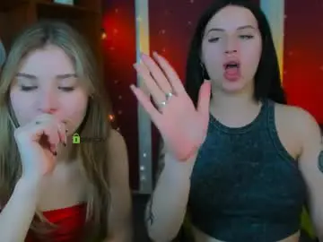 Lily_morty  live sex cam