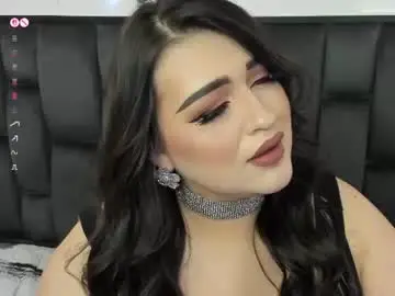 Martinamadisson  live sex cam