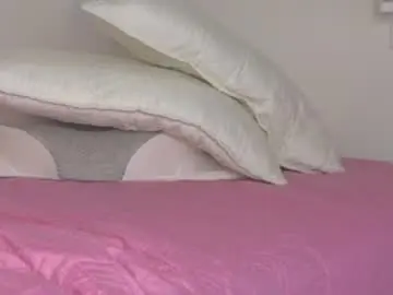 Meghan_taylor__  live sex cam