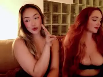 Naughtymisslux  live sex cam