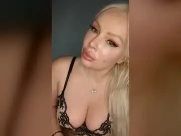 Skyla_nera  live sex cam