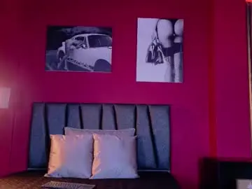 Sunny_river  live sex cam