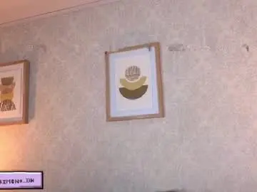 Veesimons_dh  live sex cam