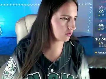 _lucia_777  live sex cam