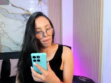 Athenaa_tay  live sex cam