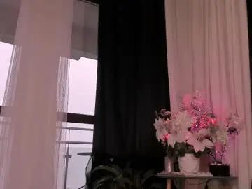 Blond3_bab3  live sex cam