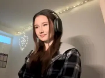 Caitlincarnicelli  live sex cam