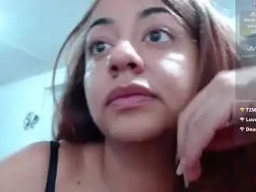 Daninianderson  live sex cam