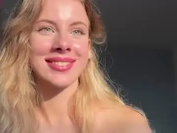 Evymiuu  live sex cam