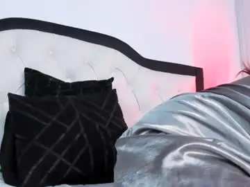 Isa_valverde  live sex cam