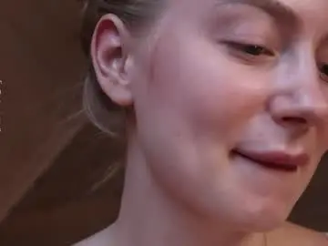 Katysha_  live sex cam